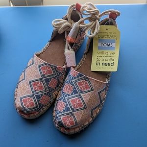 New Toms Katalina Natural Woven Geometric Embroidered Canvas Rope Flats 6.5